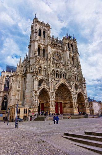 Amiens cathedral shutterstock 518570905
